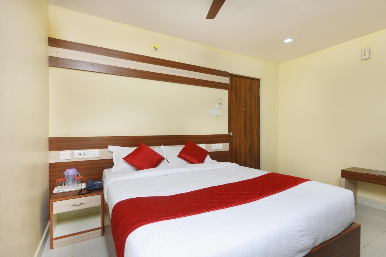 Oyo 7224 Krishna Prasad Hotel Chennai Eksteriør billede